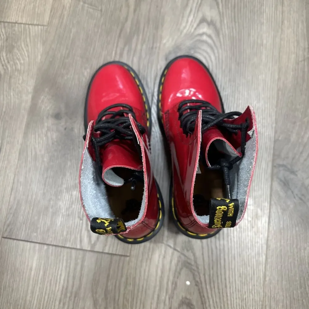 Dr Martens Red Clemency Patent Leather Heeled Boots 8 Eye Women's Size 7 Nice - Picture 5 of 8